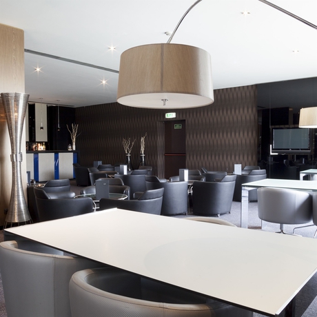 Imagen de los interiores del Hotel Ac Brescia By Marriott. Foto 10