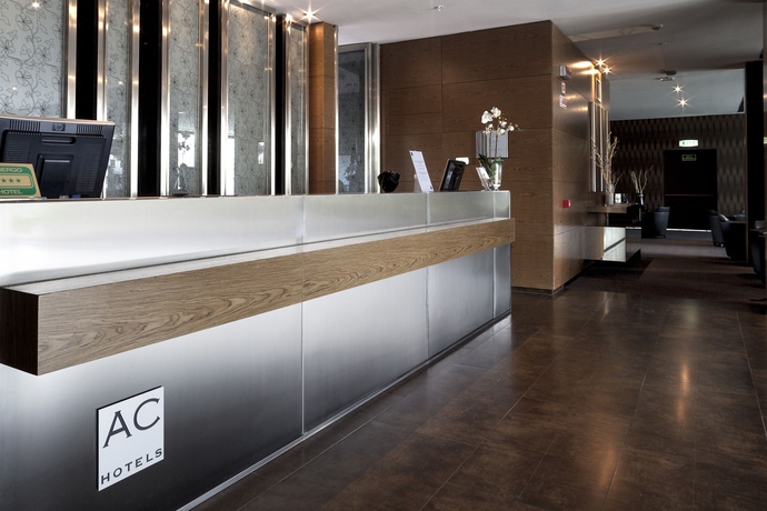 Imagen de los interiores del Hotel Ac Brescia By Marriott. Foto 14