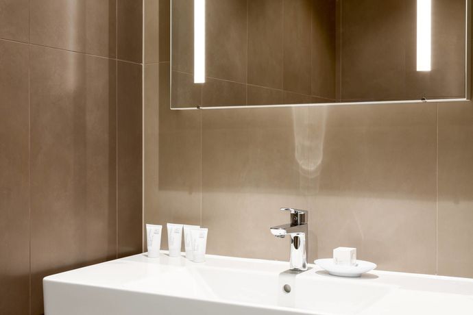 Imagen del bar/restaurante del Hotel Ac By Marriott Belfast. Foto 6