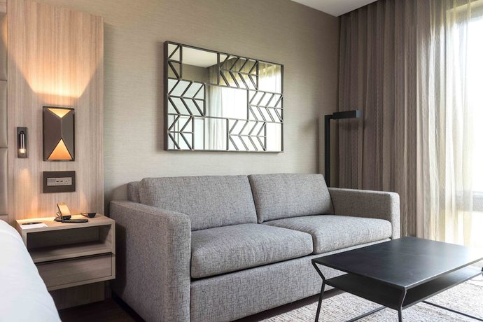 Imagen de la habitación del Hotel Ac By Marriott Boston Cleveland Circle. Foto 9