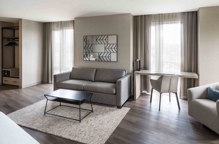 Imagen de la habitación del Hotel Ac By Marriott Boston Cleveland Circle. Foto 10