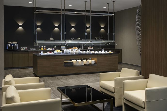 Imagen del bar/restaurante del Hotel Ac By Marriott Chapel Hill Downtown. Foto 4