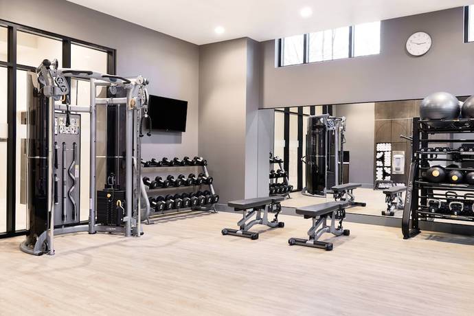 Imagen de los interiores del Hotel Ac By Marriott Charlotte Southpark. Foto 19