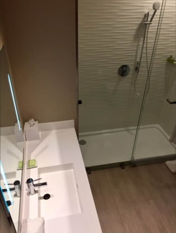 Imagen de la habitación del Hotel Ac By Marriott Guatemala City. Foto 19