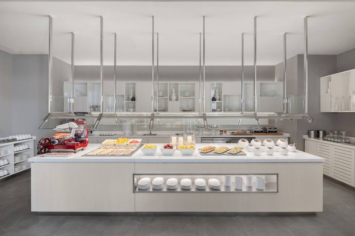 Imagen del bar/restaurante del Hotel Ac By Marriott Kingston, Jamaica. Foto 4