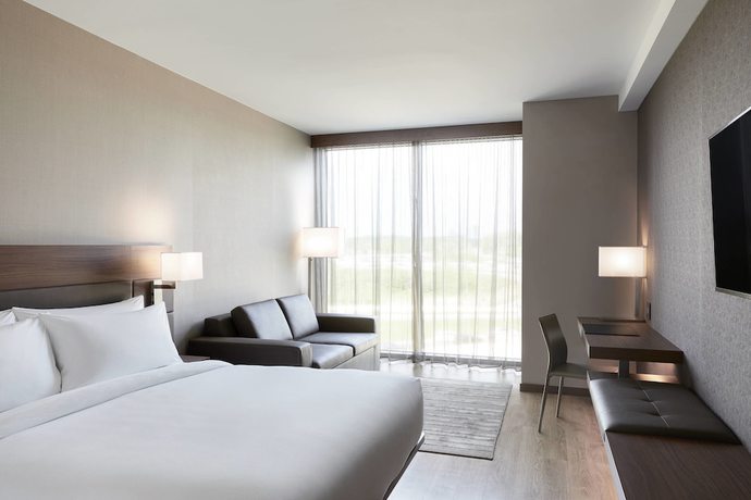 Imagen de la habitación del Hotel Ac By Marriott Minneapolis West End. Foto 15