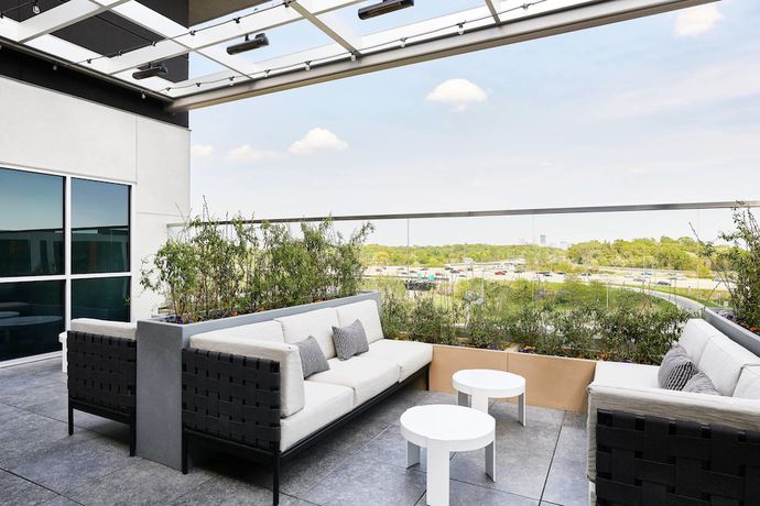 Imagen del bar/restaurante del Hotel Ac By Marriott Minneapolis West End. Foto 8