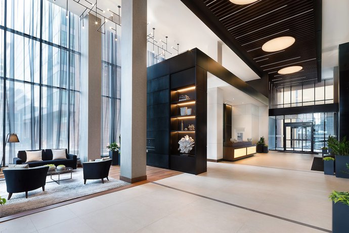 Imagen de los interiores del Hotel Ac By Marriott Montreal Downtown. Foto 12