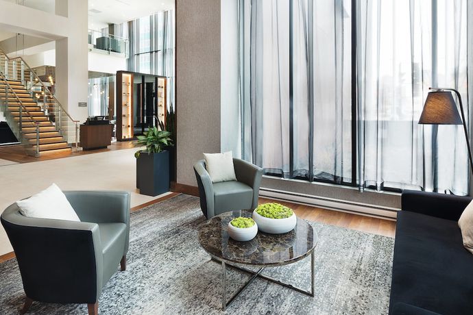 Imagen de los interiores del Hotel Ac By Marriott Montreal Downtown. Foto 19