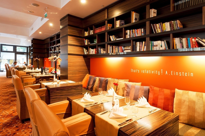 Imagen del bar/restaurante del Hotel Ac By Marriott Riga. Foto 8