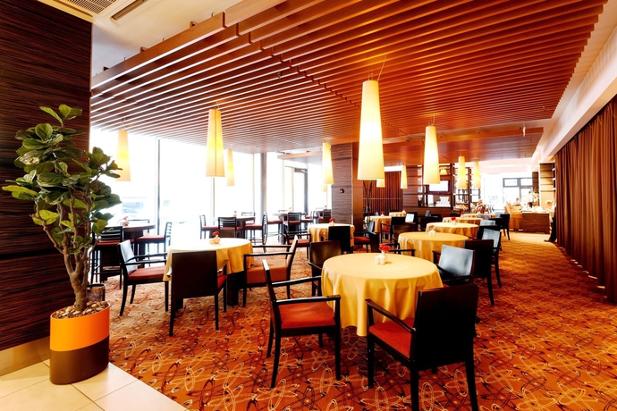 Imagen del bar/restaurante del Hotel Ac By Marriott Riga. Foto 9