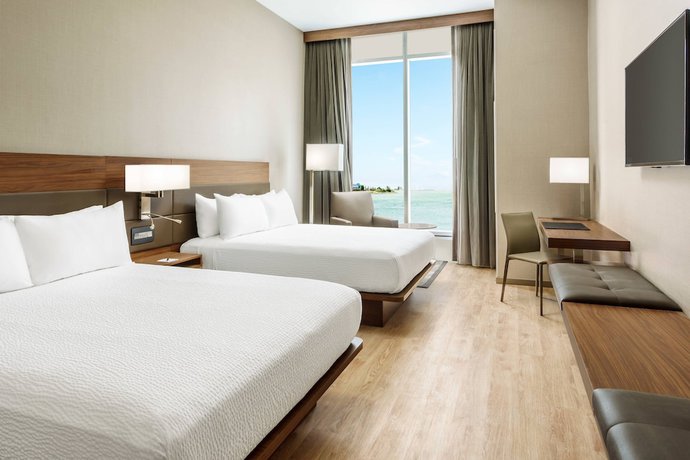 Imagen de la habitación del Hotel Ac By Marriott San Francisco Airport Oyster Point/waterfront. Foto 3