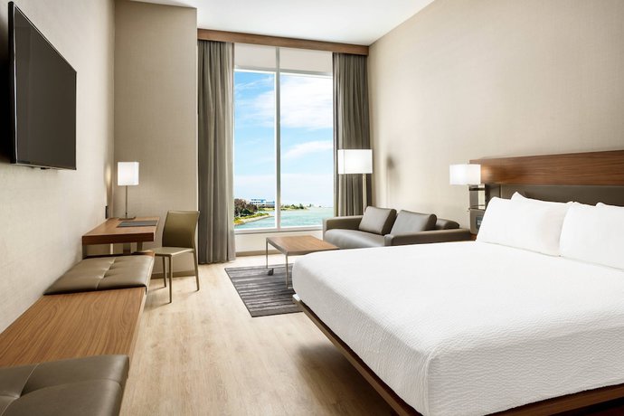 Imagen de la habitación del Hotel Ac By Marriott San Francisco Airport Oyster Point/waterfront. Foto 7