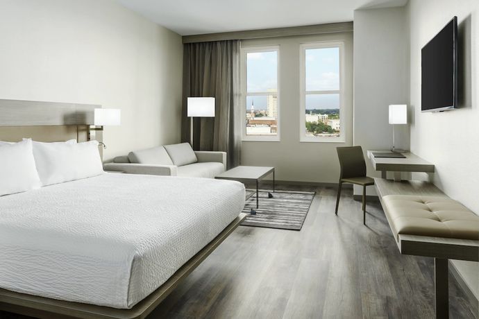 Imagen de la habitación del Hotel Ac By Marriott Spartanburg. Foto 9