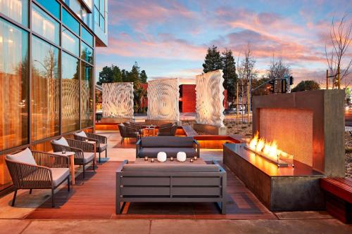 Imagen general del Hotel Ac By Marriott Sunnyvale Cupertino. Foto 8