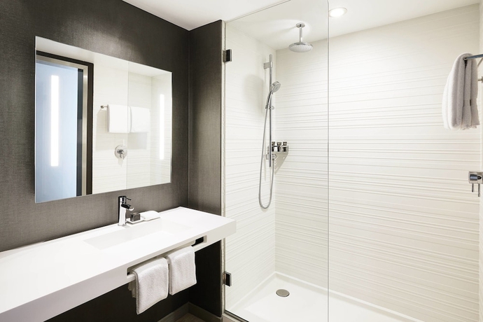 Imagen de la habitación del Hotel Ac By Marriott Tampa Airport. Foto 13