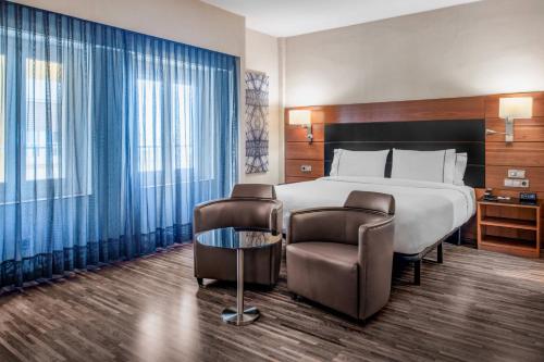 Imagen de la habitación del Hotel Ac Carlton Madrid By Marriott. Foto 6