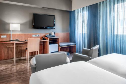 Imagen de la habitación del Hotel Ac Carlton Madrid By Marriott. Foto 12