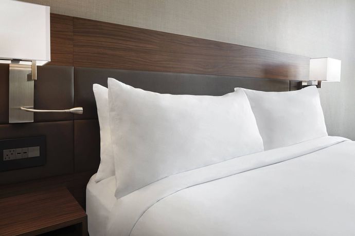 Imagen de la habitación del Hotel Ac Charlotte Ballantyne. Foto 6