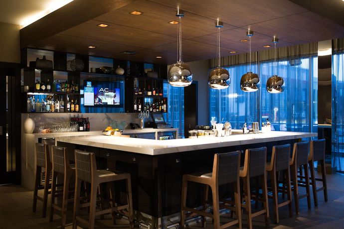 Imagen del bar/restaurante del Hotel Ac Cincinnati At Liberty Center. Foto 2