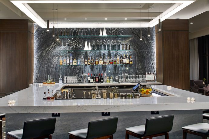 Imagen del bar/restaurante del Hotel Ac Cleveland Beachwood. Foto 3