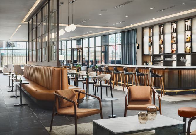 Imagen del bar/restaurante del Hotel Ac Dayton. Foto 2