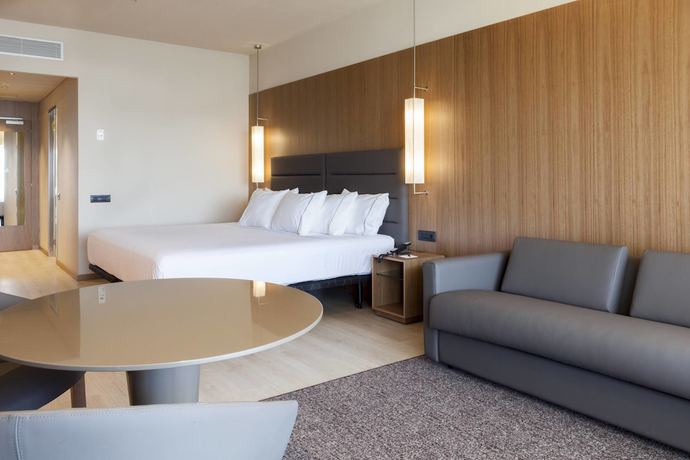 Imagen de la habitación del Hotel Ac Diagonal L'illa By Marriott. Foto 13