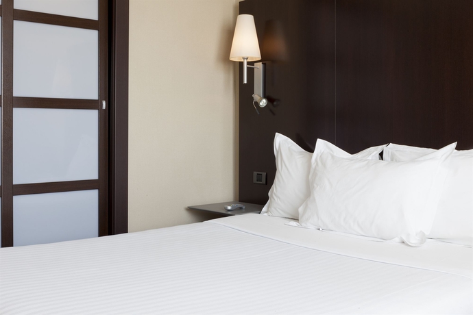 Imagen de la habitación del Hotel Ac Elda By Marriott. Foto 7