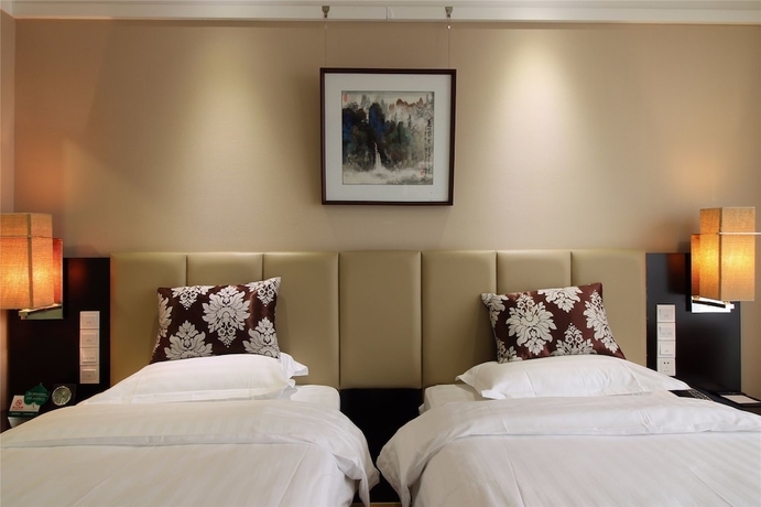 Imagen de la habitación del Hotel Ac Embassy. Foto 11