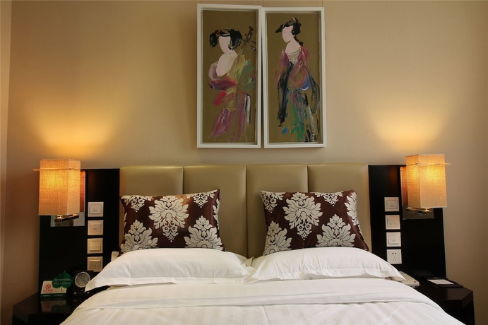 Imagen de la habitación del Hotel Ac Embassy. Foto 13