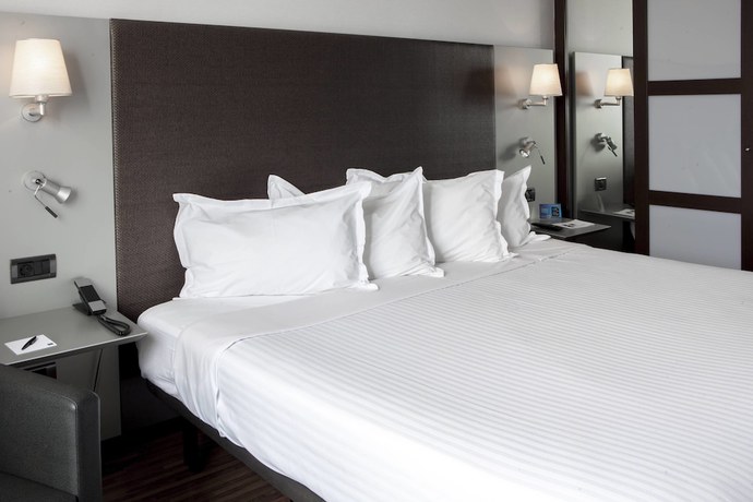 Imagen de la habitación del Hotel Ac Gijón By Marriott. Foto 5