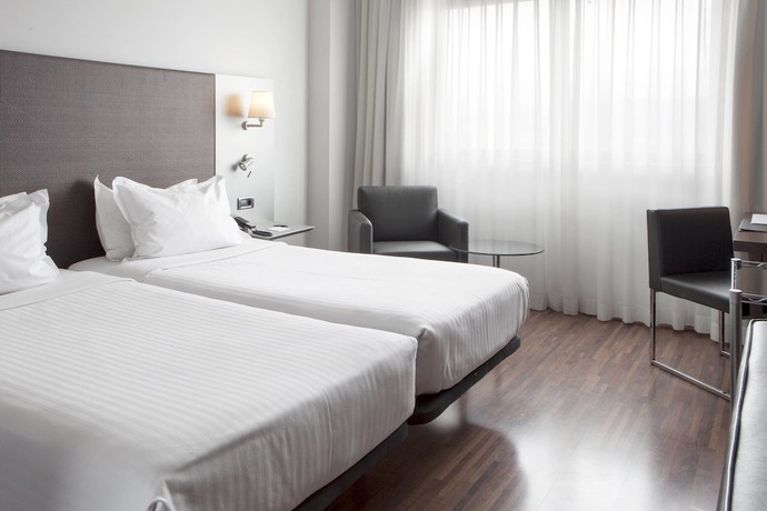Imagen de la habitación del Hotel Ac Gijón By Marriott. Foto 11