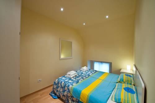 Imagen general del Hotel A.c. Holiday Apartments. Foto 4
