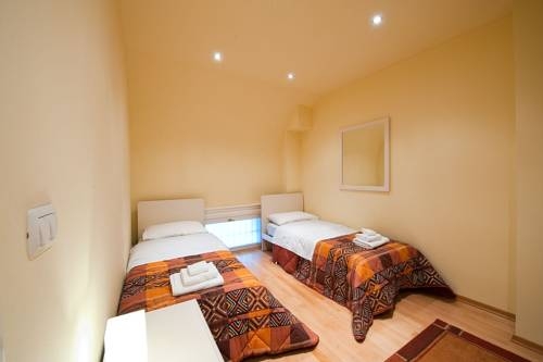 Imagen general del Hotel A.c. Holiday Apartments. Foto 5