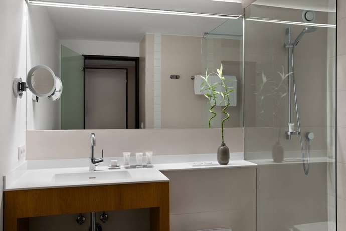 Imagen de la habitación del Hotel Ac Hotel Innsbruck. Foto 10