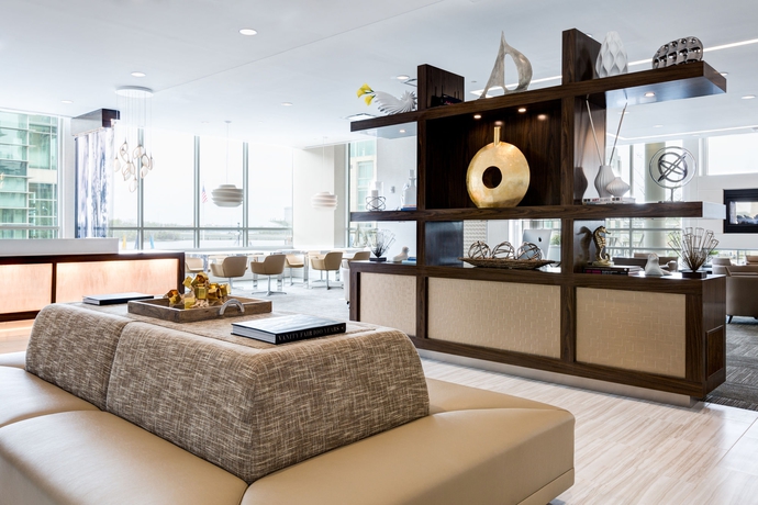 Imagen de los interiores del Hotel Ac Hotel National Harbor. Foto 14