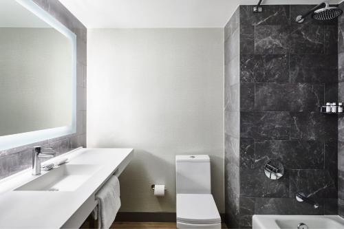 Imagen de la habitación del Hotel Ac Hotel Pleasanton. Foto 17