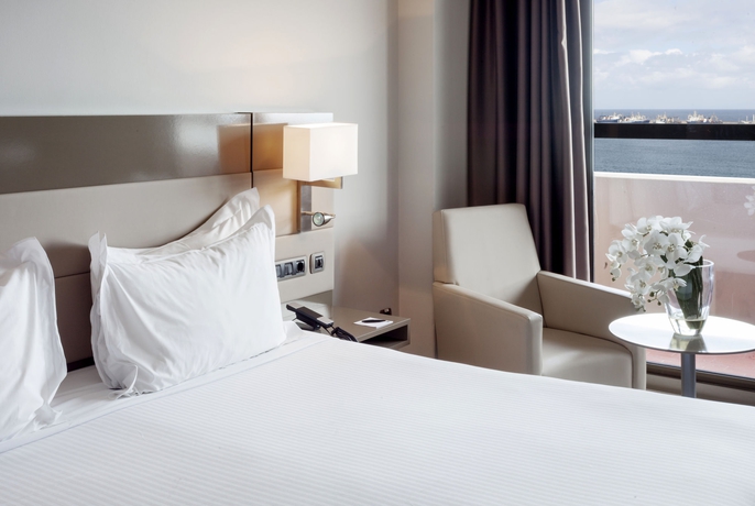 Imagen de la habitación del Hotel Ac Iberia Las Palmas. Foto 6