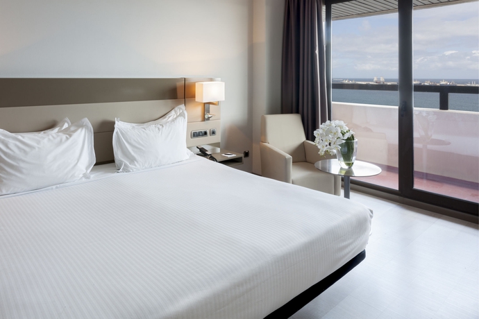 Imagen de la habitación del Hotel Ac Iberia Las Palmas. Foto 7