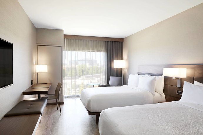 Imagen de la habitación del Hotel Ac Irvine. Foto 10