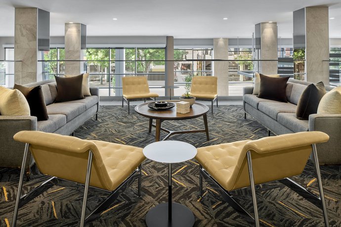 Imagen de los interiores del Hotel Ac Louisville Downtown. Foto 16
