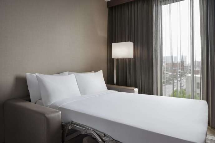 Imagen de la habitación del Hotel Ac Louisville Downtown. Foto 6