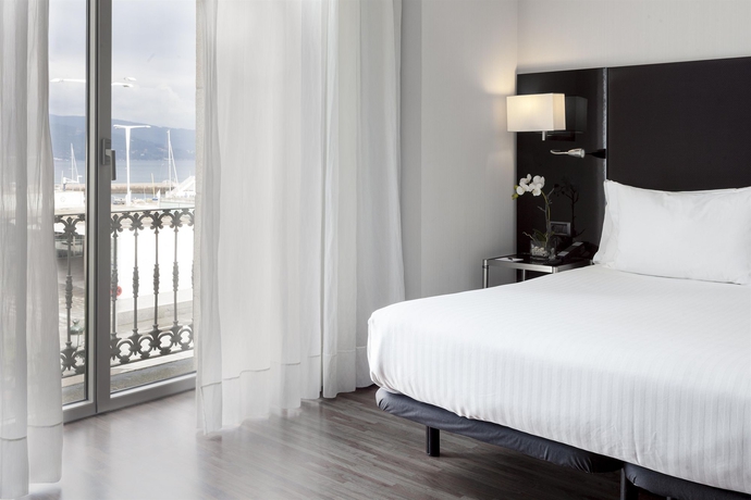 Imagen de la habitación del Hotel Ac Palacio Universal By Marriott. Foto 2