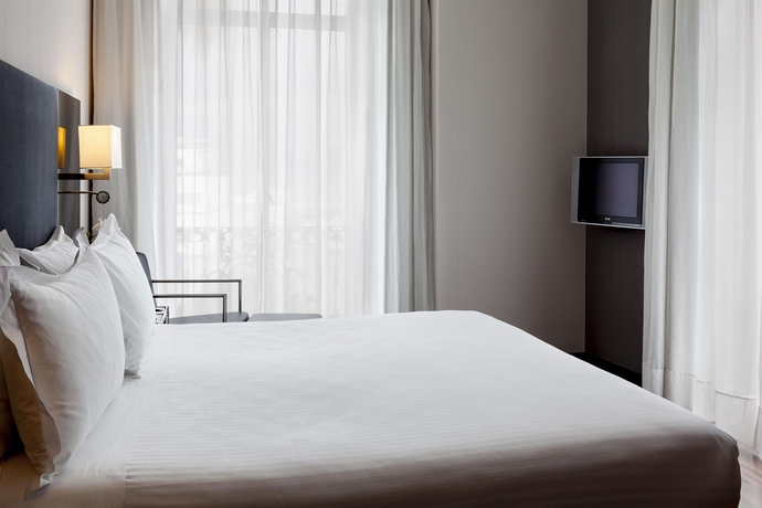 Imagen de la habitación del Hotel Ac Palacio Universal By Marriott. Foto 8