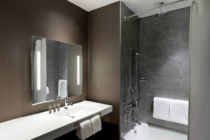 Imagen de la habitación del Hotel Ac Raleigh North Hills. Foto 11