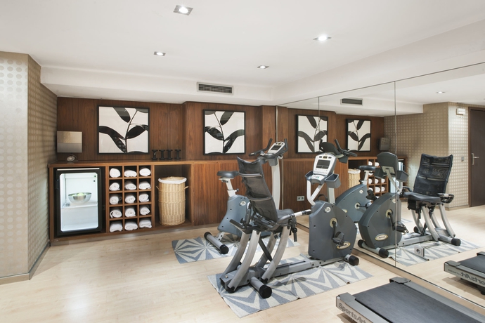 Imagen de los interiores del Hotel Ac Recoletos By Marriott. Foto 15