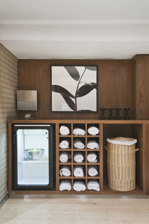 Imagen de los interiores del Hotel Ac Recoletos By Marriott. Foto 16