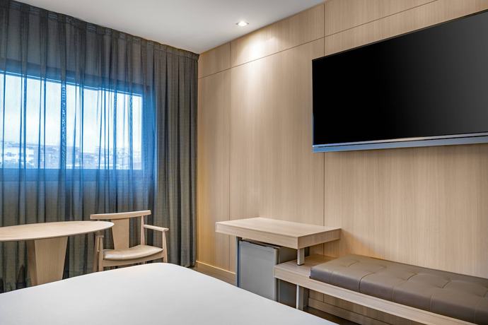 Imagen de la habitación del Hotel Ac Sants By Marriott. Foto 3