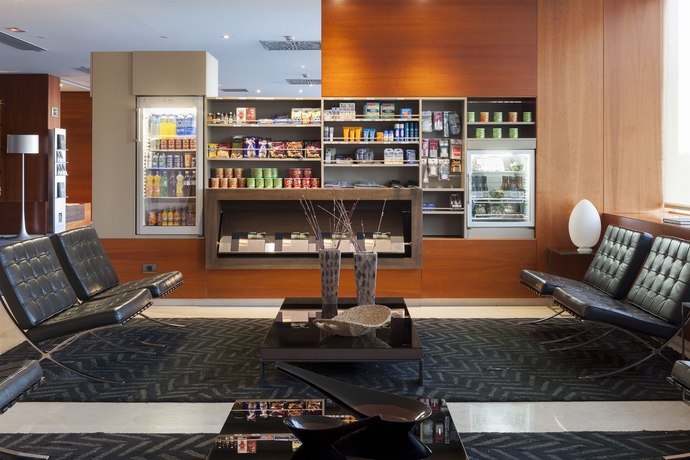 Imagen de los interiores del Hotel Ac Sevilla Fórum By Marriott. Foto 14