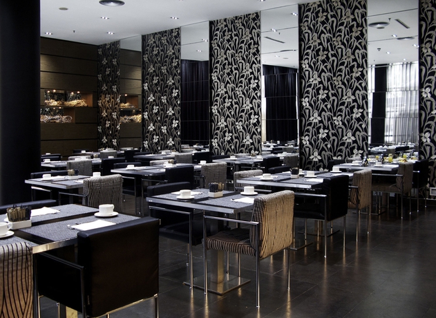 Imagen de los interiores del Hotel Ac Som By Marriott. Foto 10